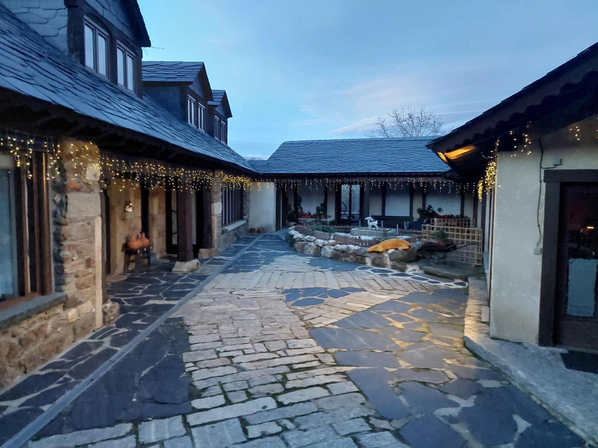 Rozas Casa Del Cura 게스트하우스 외부 사진